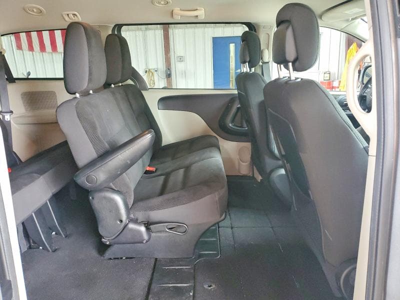 2019 DODGE GRAND CARAVAN SE 11