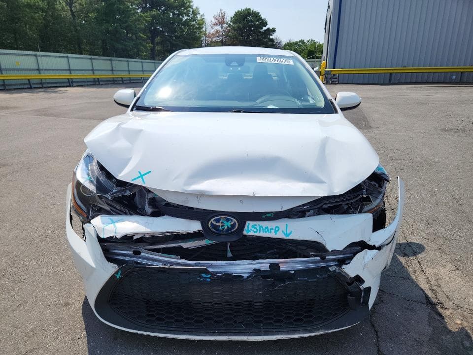 2021 TOYOTA COROLLA LE 5
