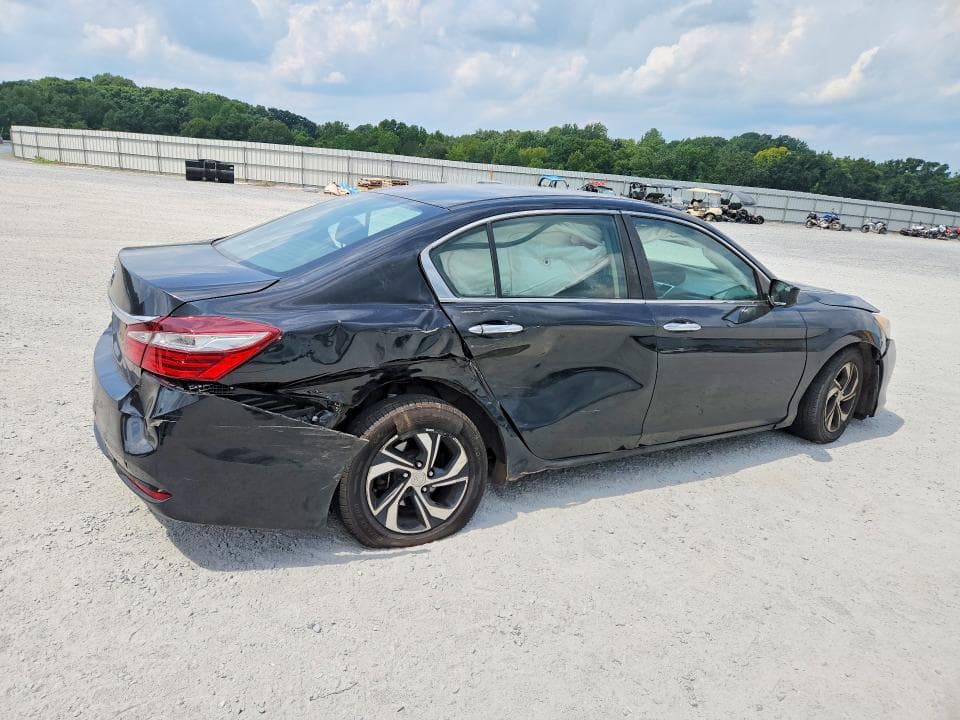 2017 HONDA ACCORD LX 3
