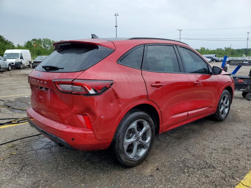 2024 FORD ESCAPE ST LINE 3