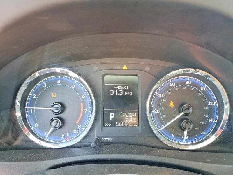 2018 TOYOTA COROLLA LE 9