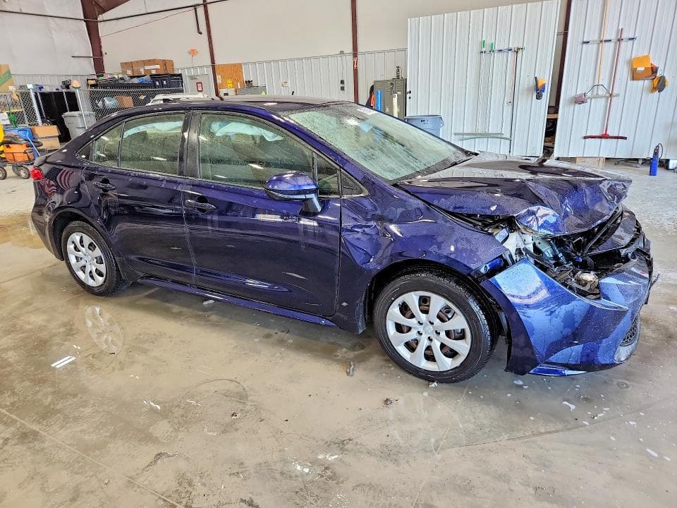 2021 TOYOTA COROLLA LE 4
