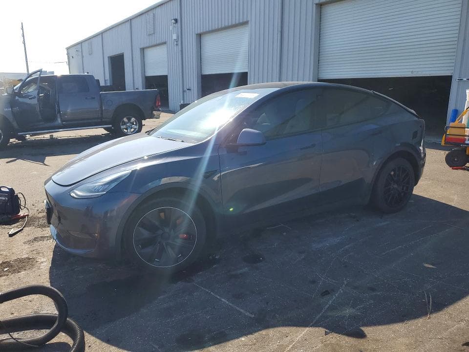 2021 TESLA MODEL Y - 1