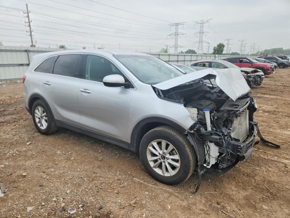 2019 KIA SORENTO L 4