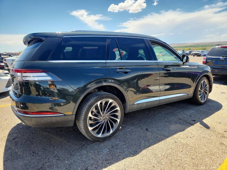 2022 LINCOLN AVIATOR RESERVE 3