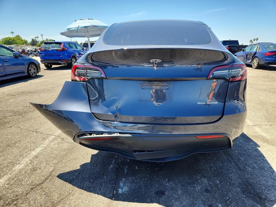 2021 TESLA MODEL Y 6