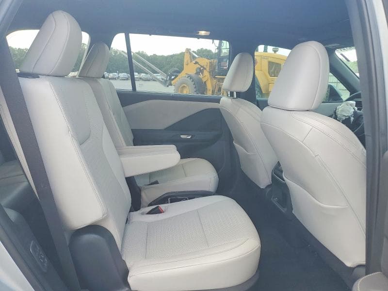 2024 LEXUS TX350 11