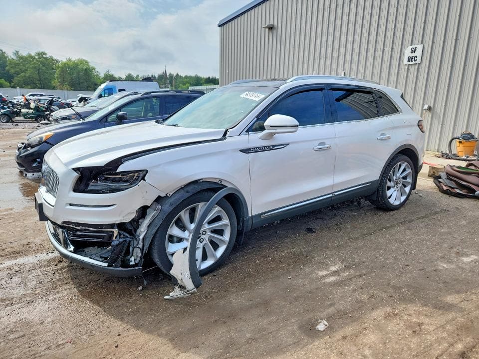 2019 LINCOLN NAUTILUS RESERVE - 1