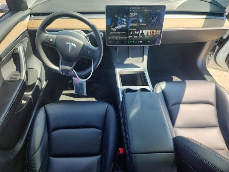 2021 TESLA MODEL 3 8