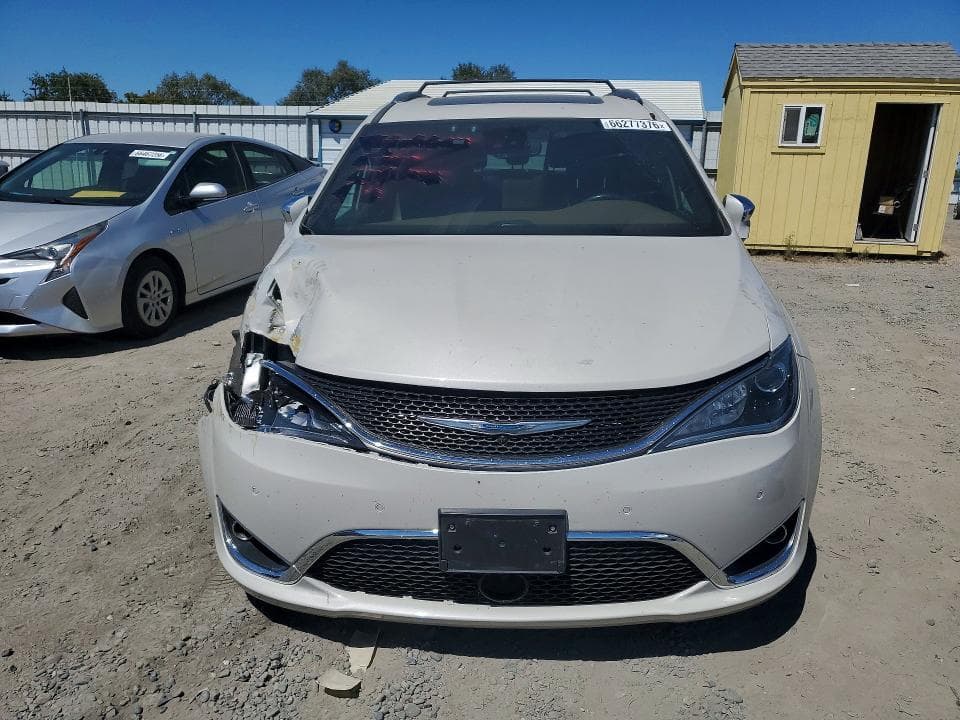 2020 CHRYSLER PACIFICA HYBRID LIMITED 5