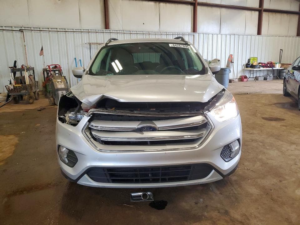 2018 FORD ESCAPE SEL 5
