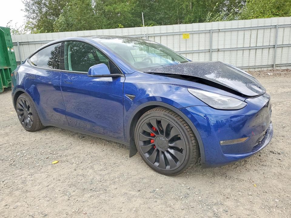 2022 TESLA MODEL Y 4