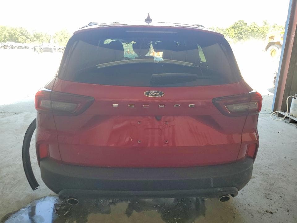 2026 FORD ESCAPE ST LINE 6