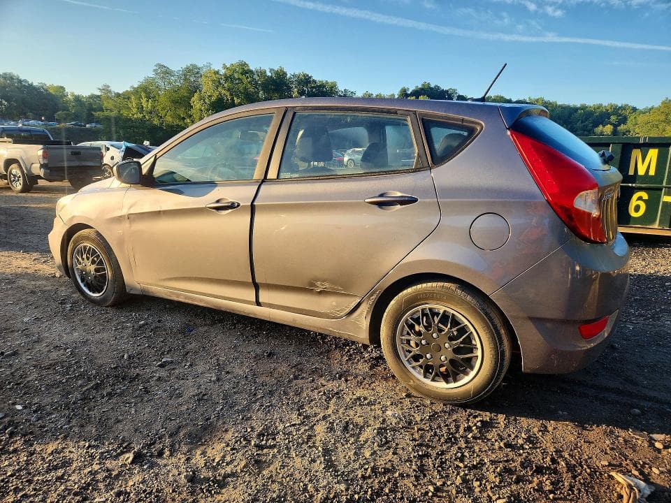 2017 HYUNDAI ACCENT SE 2