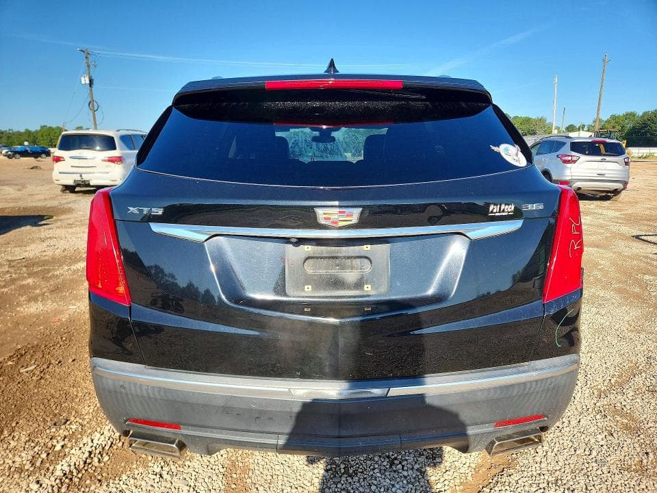 2017 CADILLAC XT5 LUXURY 6