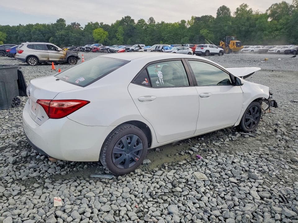 2017 TOYOTA COROLLA LE 3
