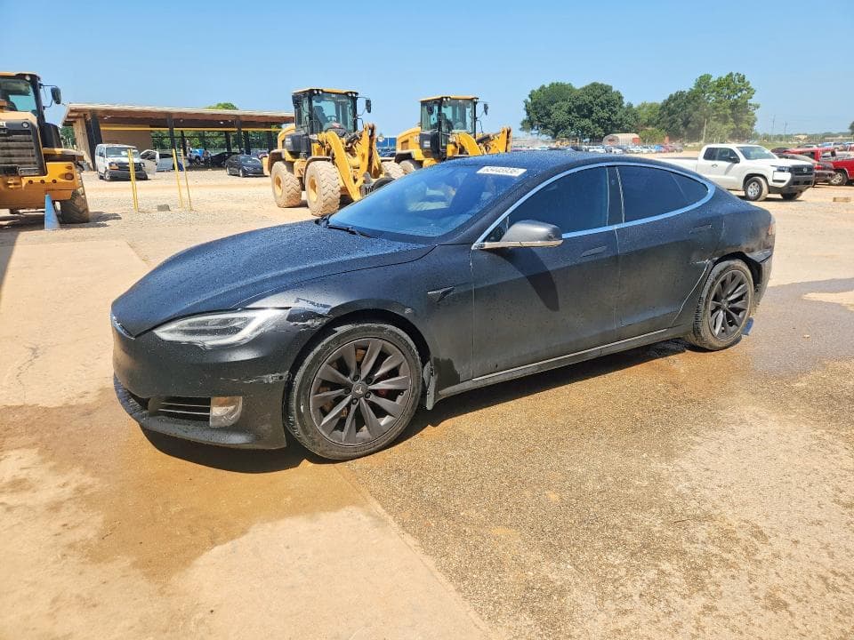 2020 TESLA MODEL S - 1