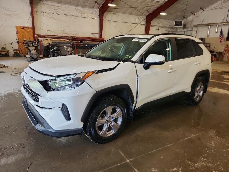 2025 TOYOTA RAV4 XLE - 1