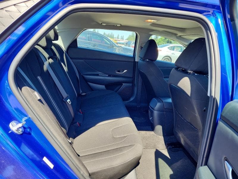 2024 HYUNDAI ELANTRA SEL 10