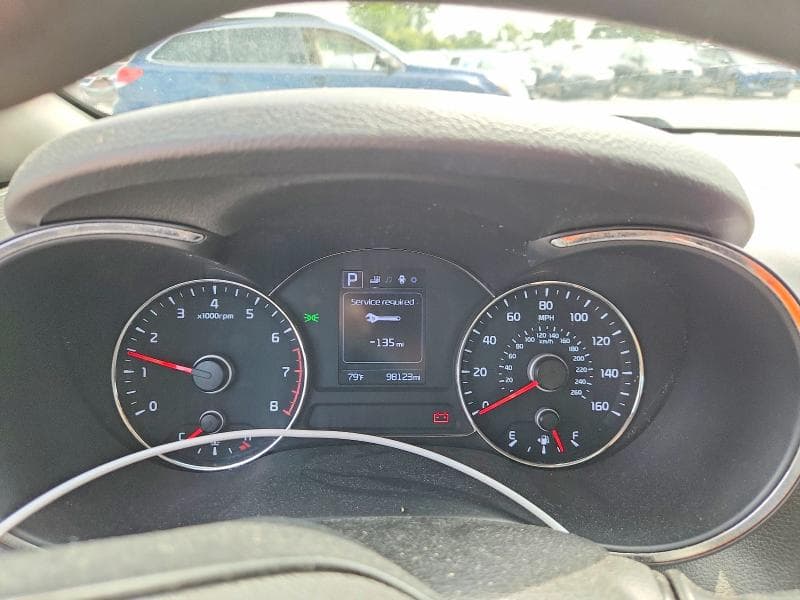 2018 KIA FORTE LX 9