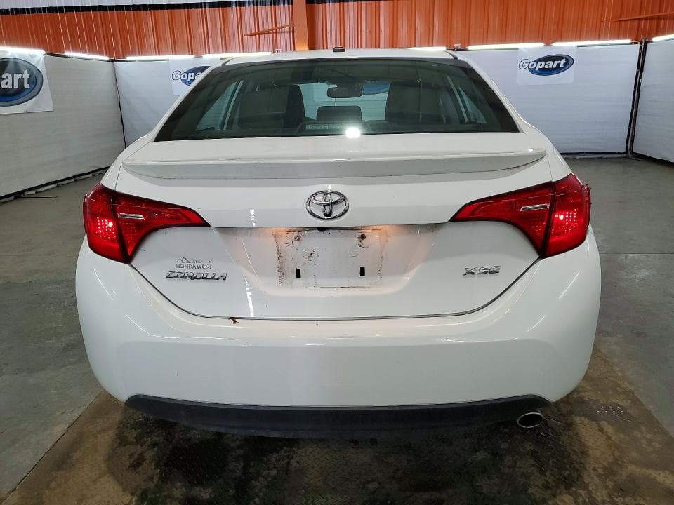 2017 TOYOTA COROLLA L 6