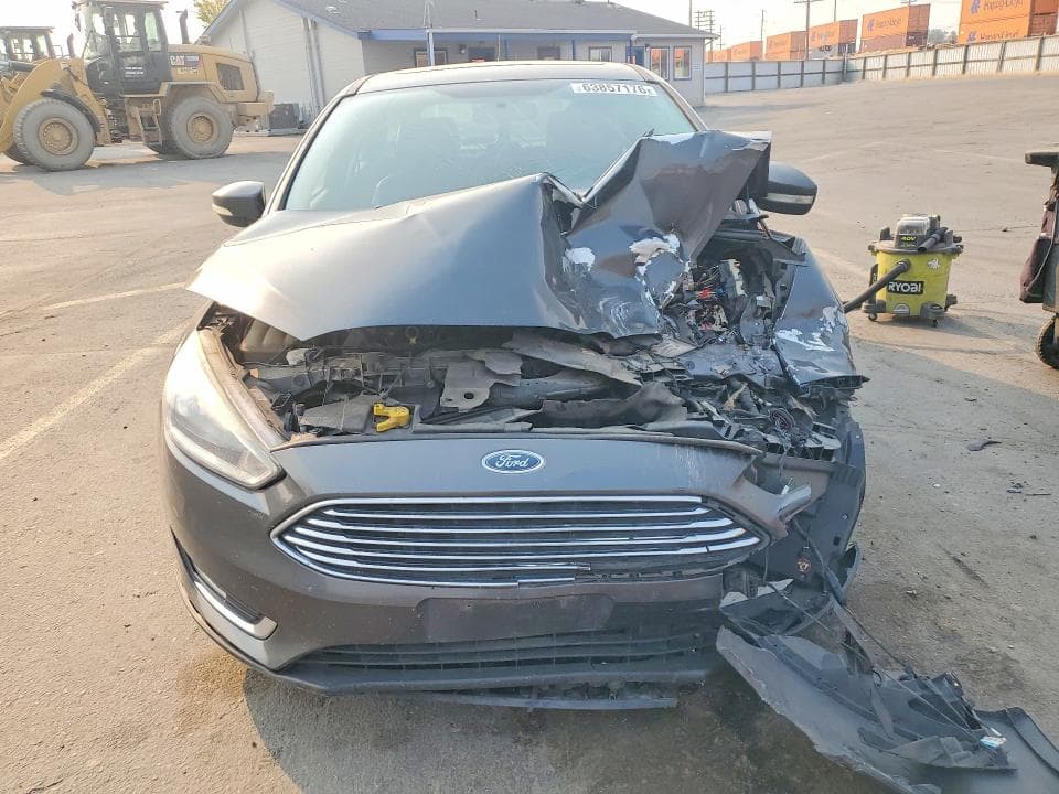 2017 FORD FOCUS TITANIUM 5