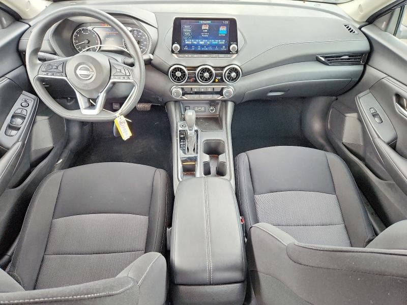 2025 NISSAN SENTRA SV 8