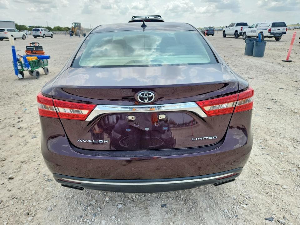 2018 TOYOTA AVALON LIMITED 6