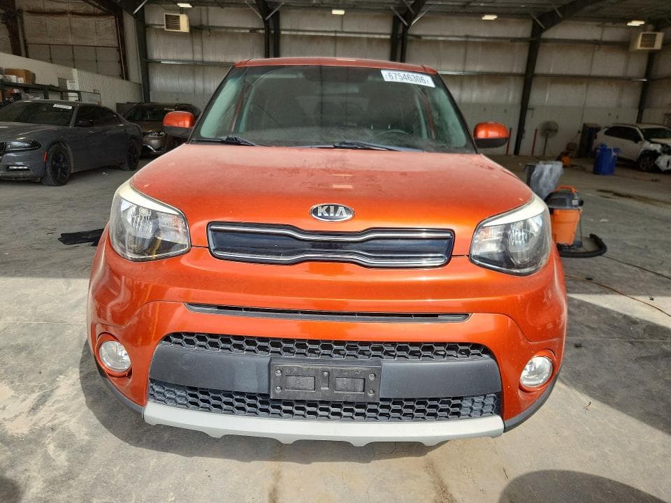 2019 KIA SOUL + 5