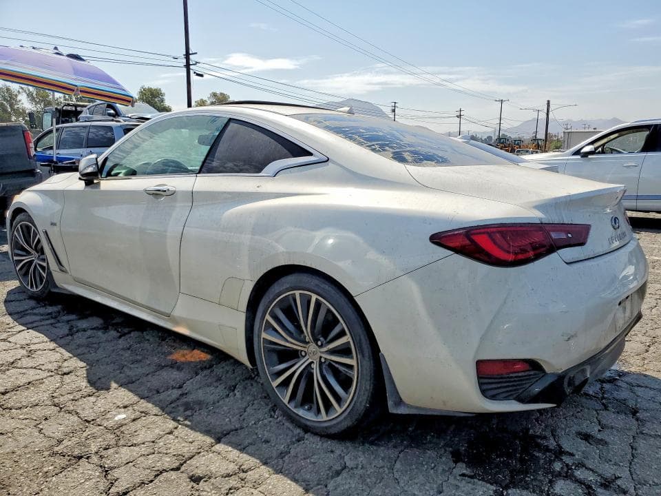 2018 INFINITI Q60 3.0T LUXE 2