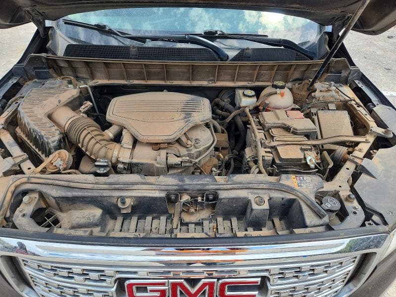2017 GMC ACADIA DENALI 12