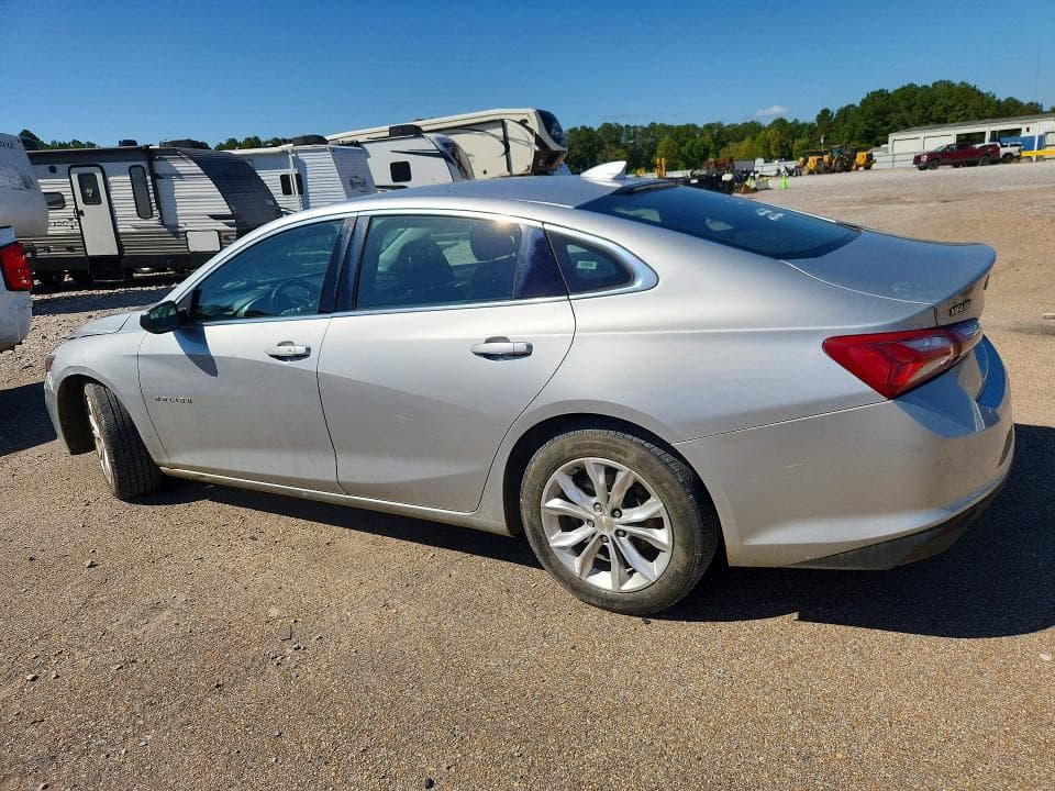 2020 CHEVROLET MALIBU LT 2
