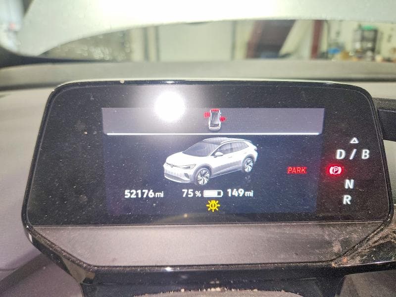2022 VOLKSWAGEN ID.4 PRO 9