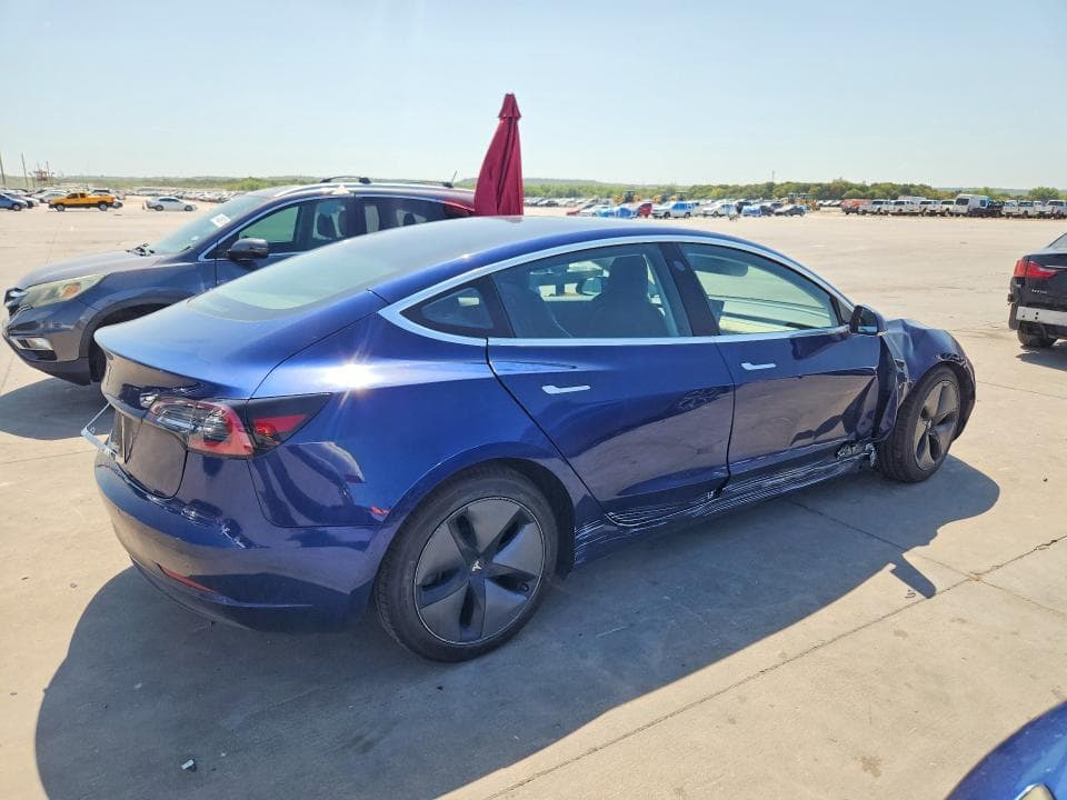 2018 TESLA MODEL 3 3