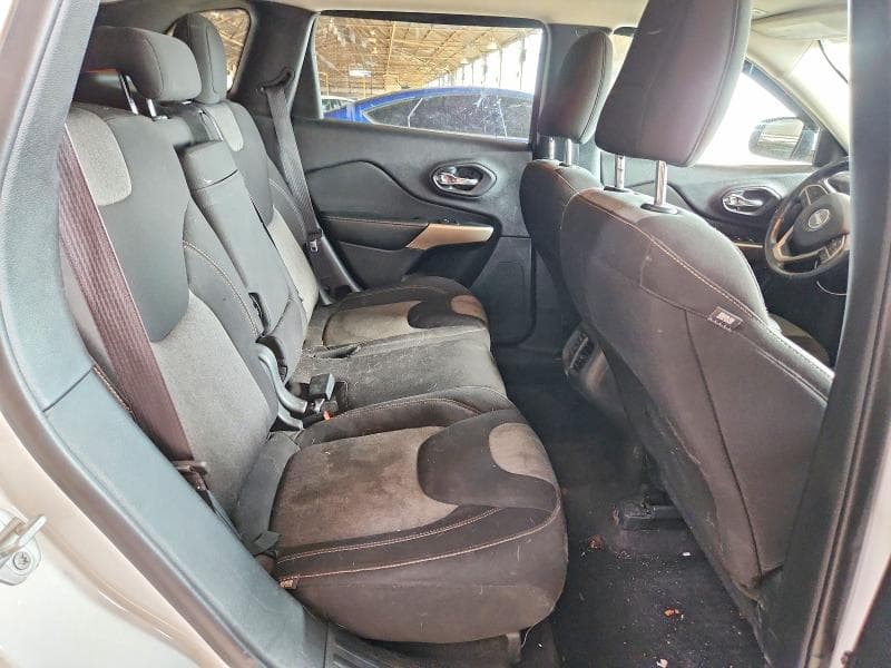 2018 JEEP CHEROKEE LATITUDE 11
