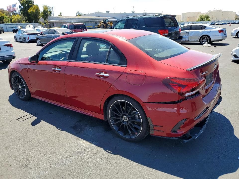 2020 MERCEDES-BENZ A 220 2