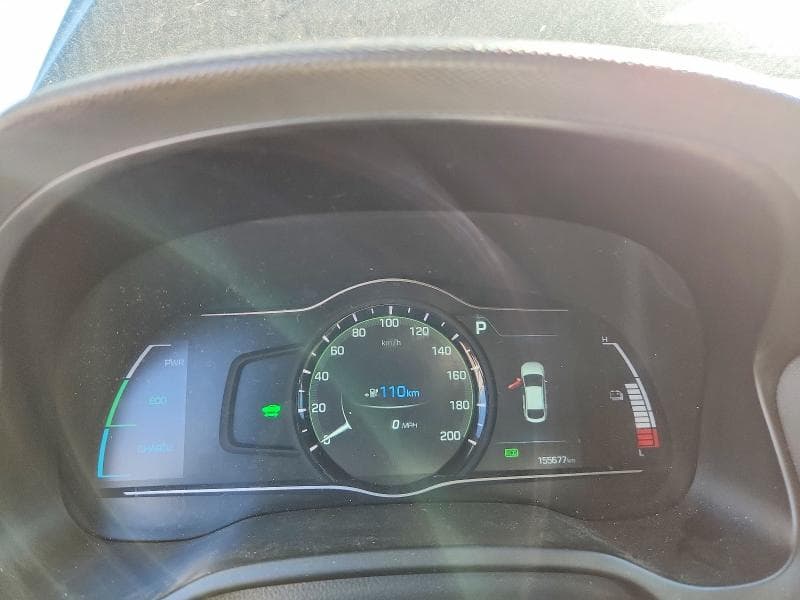 2017 HYUNDAI IONIQ LIMITED 9