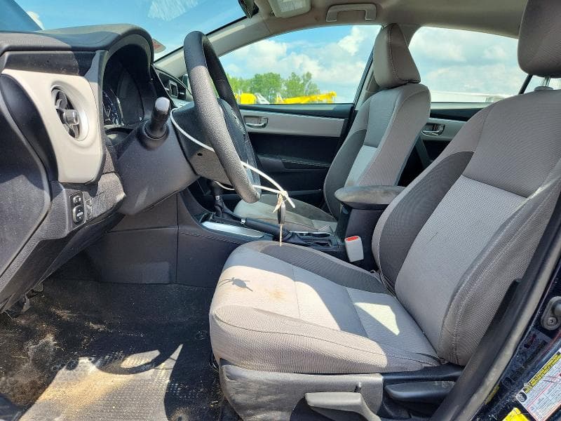 2019 TOYOTA COROLLA LE 7