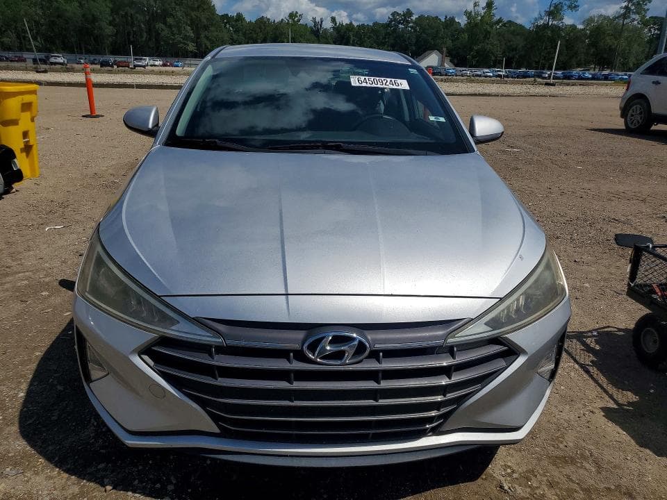 2019 HYUNDAI ELANTRA SEL 5