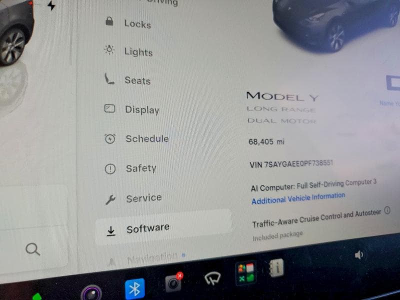 2023 TESLA MODEL Y 9