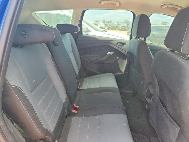 2017 FORD ESCAPE S 10