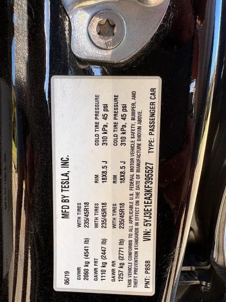 2019 TESLA MODEL 3 19