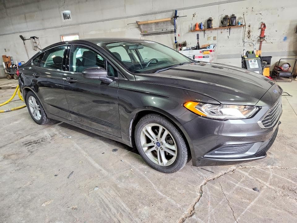 2018 FORD FUSION SE 4