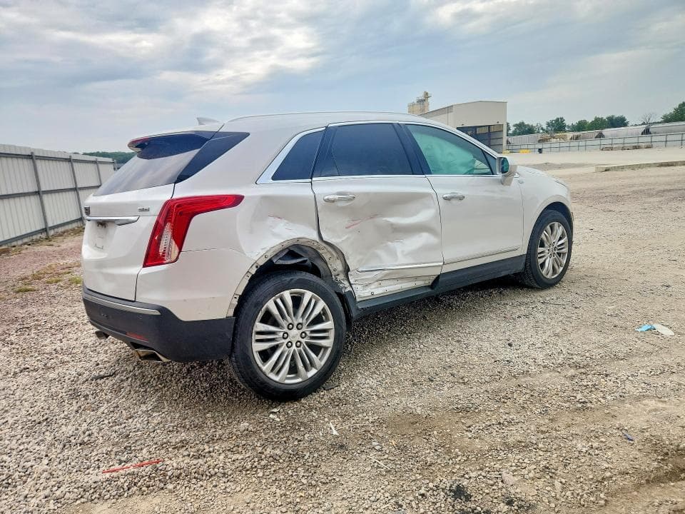 2017 CADILLAC XT5 PREMIUM LUXURY PREMIUM LUXURY 3