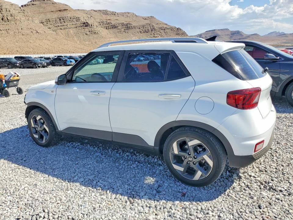 2021 HYUNDAI VENUE SEL 2