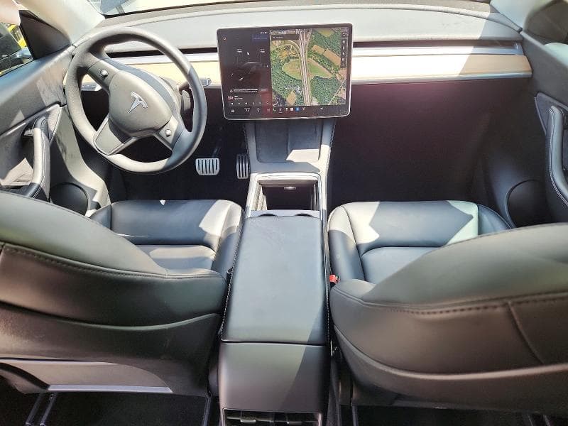 2021 TESLA MODEL Y 8