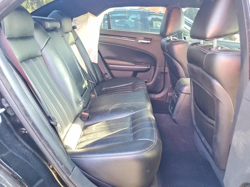 2021 CHRYSLER 300 S 10