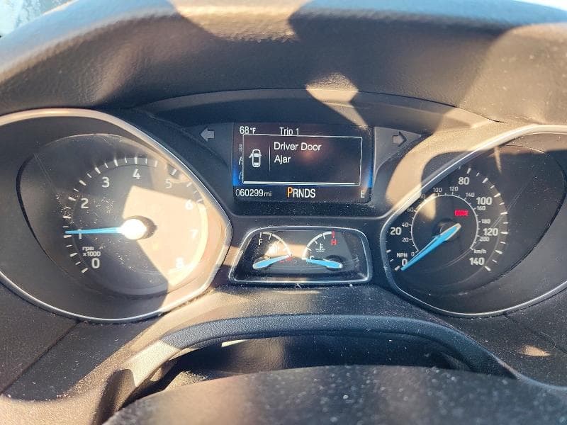 2017 FORD FOCUS SE 9