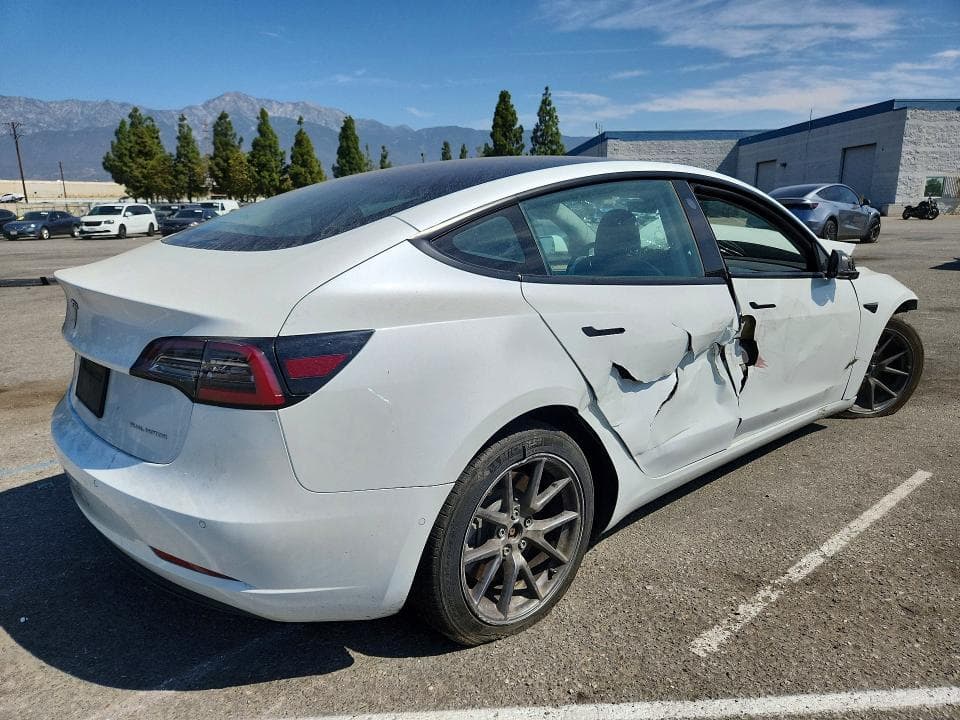 2022 TESLA MODEL 3 3