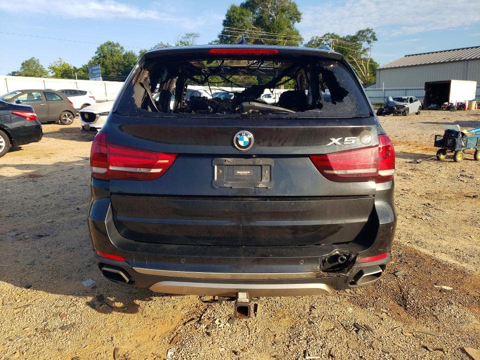 2018 BMW X5 XDR40E 6